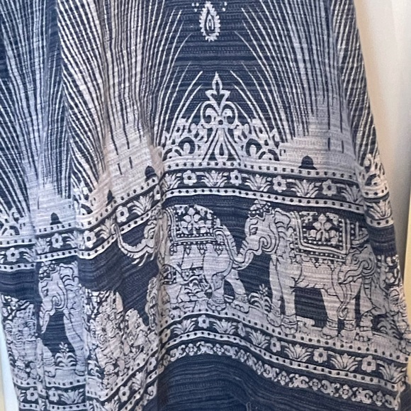 Wide Leg Pants - Picture 2 of 2